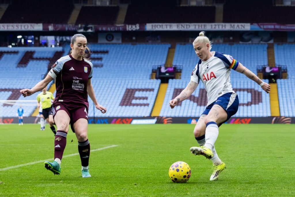 Spurs announce departure of forward England