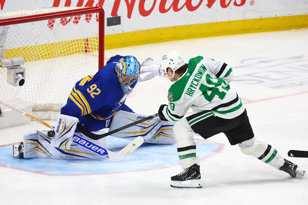 Wyatt Johnston seals Stars’ regular season-ending shootout win over Sabres