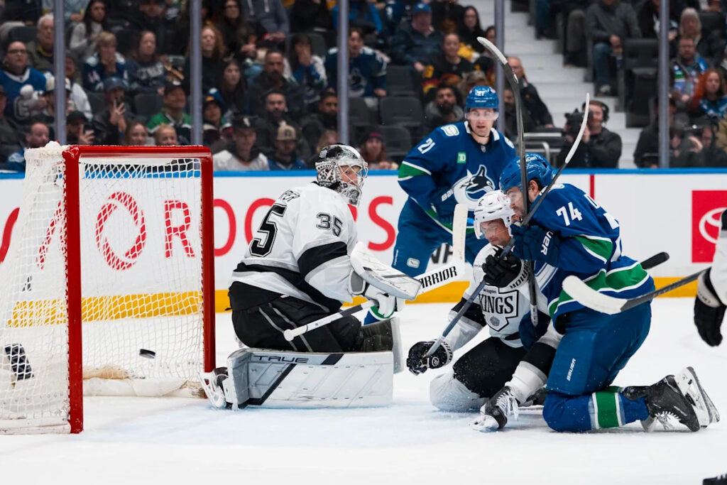Canucks Salute Fans With 4-3 Overtime Victory Over The Kings
