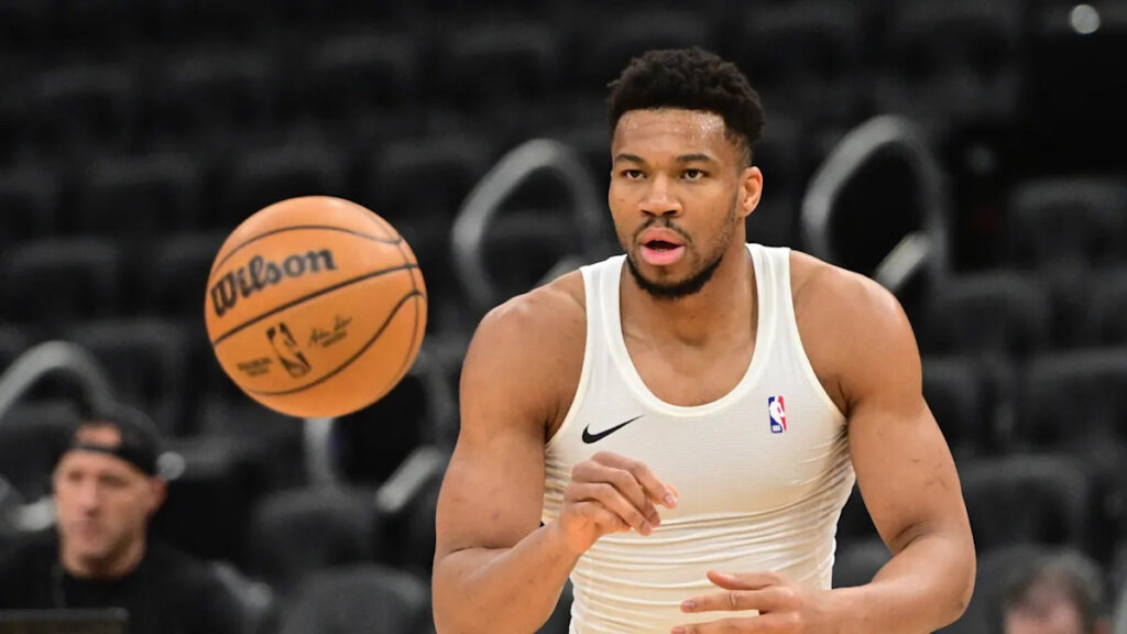 Giannis Antetokounmpo says he is healthy enough to play, rips Bucks as league starts investigation Giannis Antetokounmpo says he is healthy enough to play, rips Bucks as league starts investigation