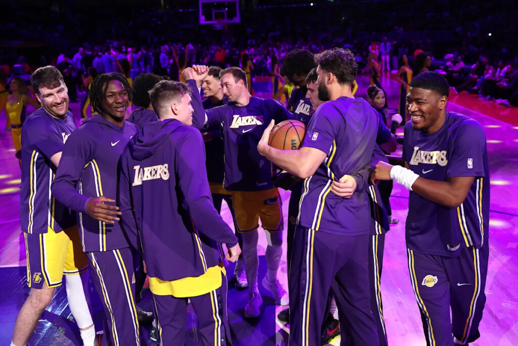 2025-26 NBA over/under tracker: Which teams clinched their season win totals?