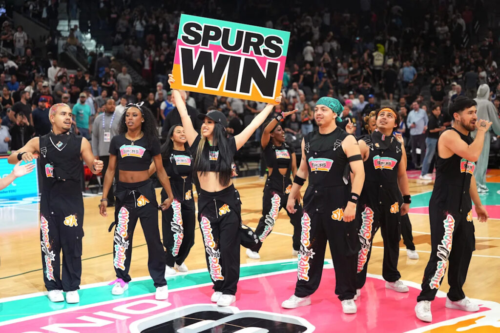 Joyous Thoughts about the Spurs and my Over/Under predictions at the End of the Regular Season Joyous Thoughts about the Spurs and my Over/Under predictions at the End of the Regular Season
