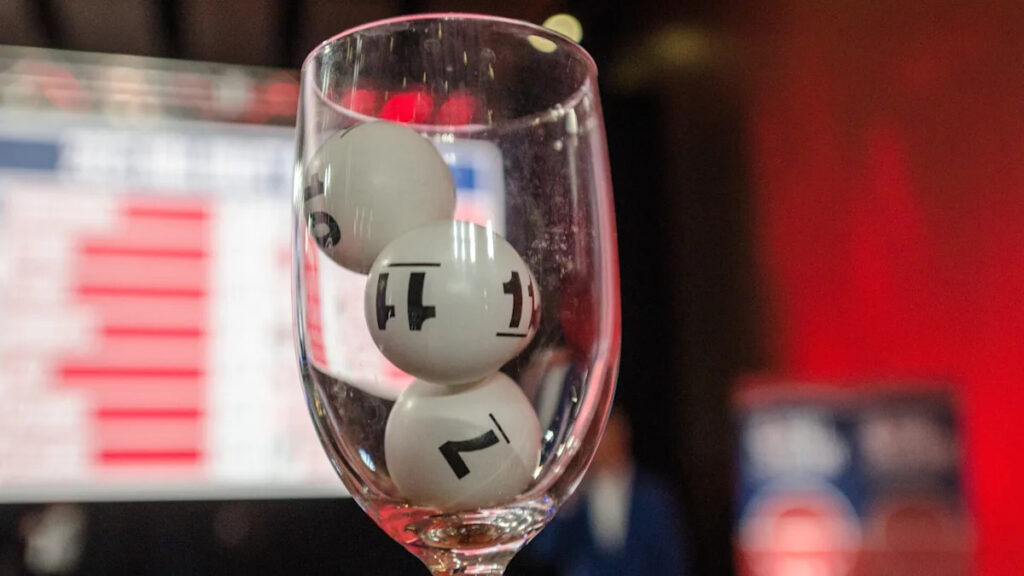 Report: NBA GMs, owners leaning toward approving 18-team lottery with flattened odds
