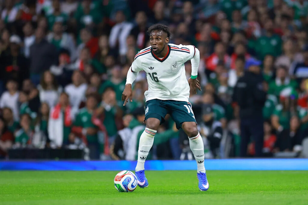 🔥 On fire! Julián Quiñones is in great form in Saudi Arabia