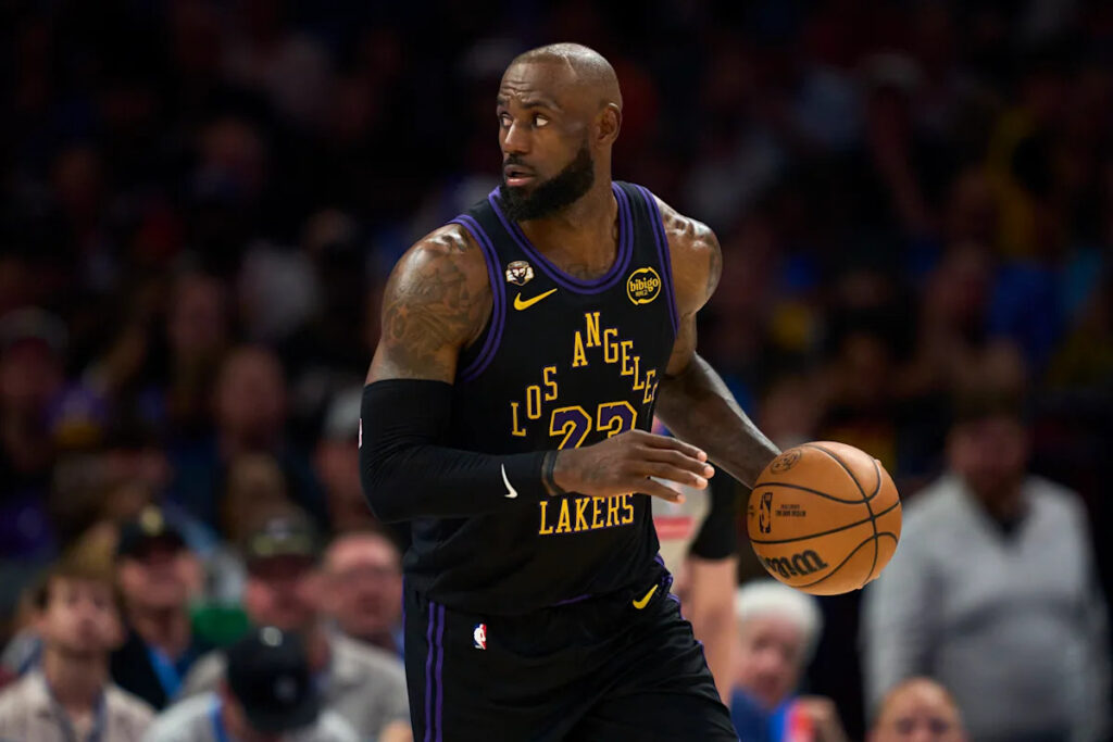 Where to watch Los Angeles Lakers vs. Oklahoma City Thunder: Live stream, start time, TV channel, odds for Tuesday, April 7 Where to watch Los Angeles Lakers vs. Oklahoma City Thunder: Live stream, start time, TV channel, odds for Tuesday, April 7
