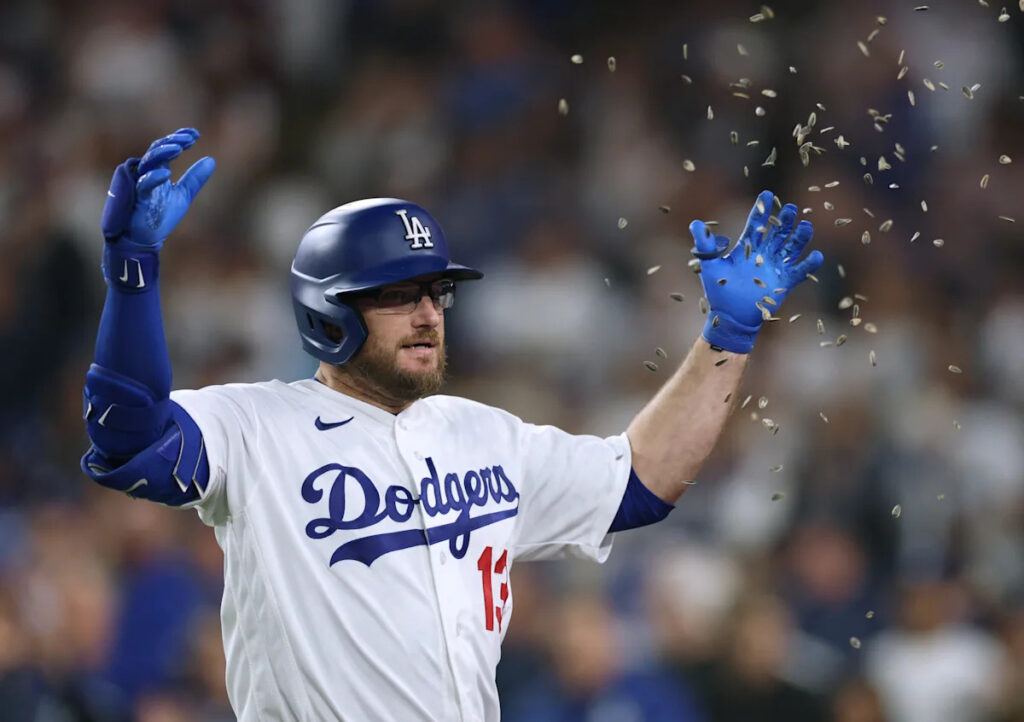 Max Muncy clubs 3 homers to overcome Edwin Diaz’s first blown save as a Dodger Max Muncy clubs 3 homers to overcome Edwin Diaz’s first blown save as a Dodger