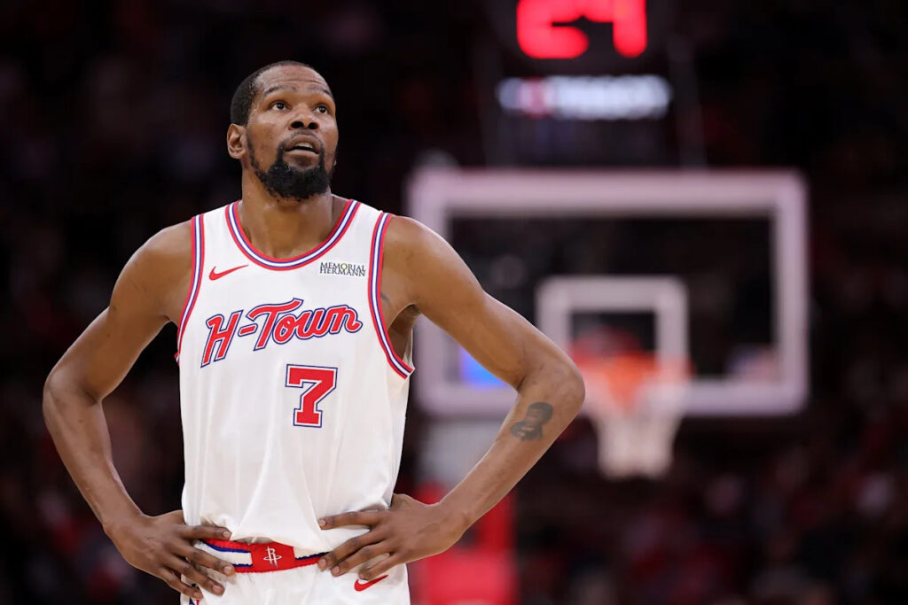 Kevin Durant questionable for Game 1 vs. Lakers with knee contusion from practice