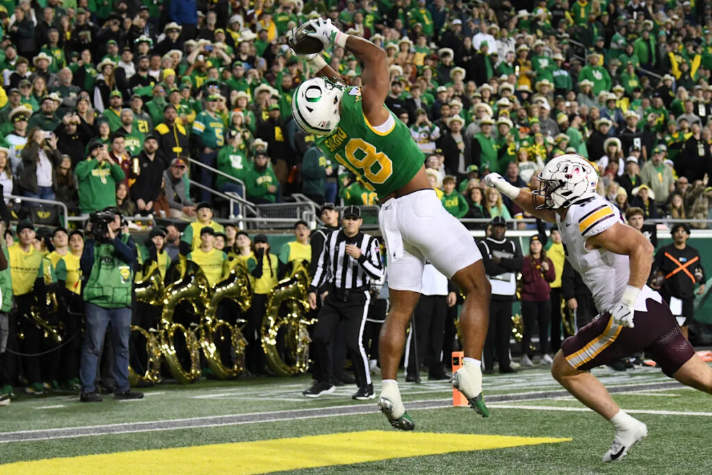 Chiefs News 4/15: NFL.com says Chiefs should draft TE Kenyon Sadiq