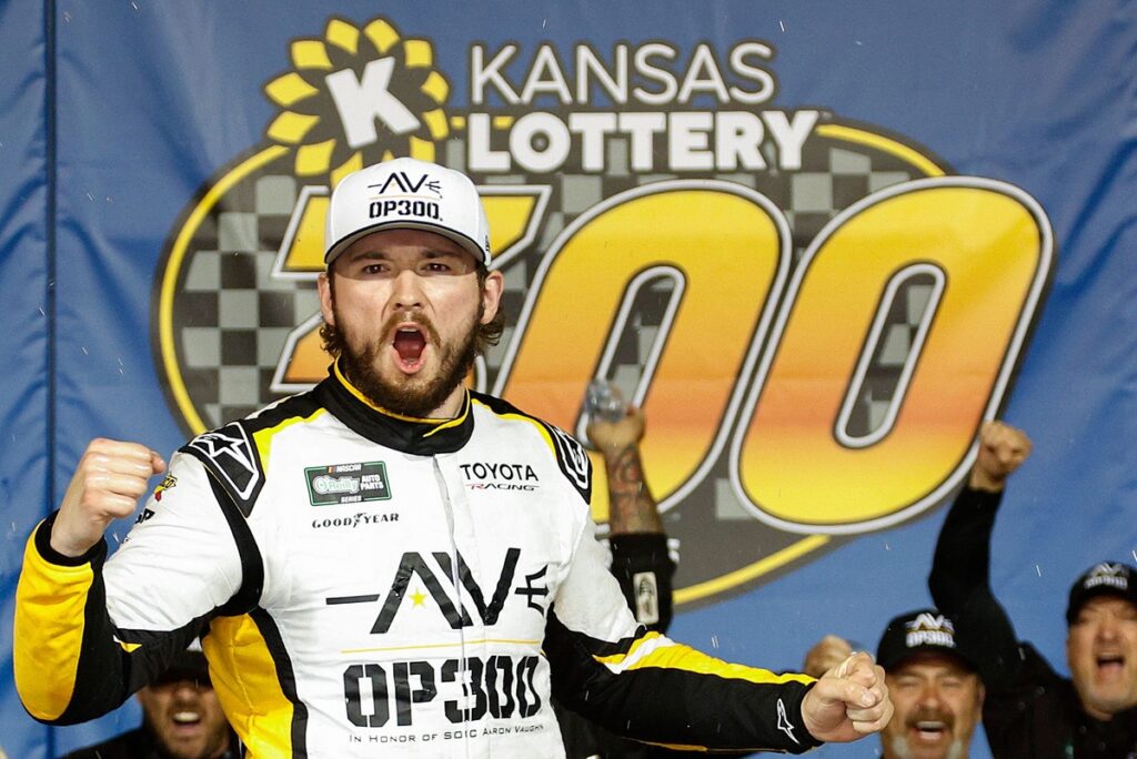 Taylor Gray holds back Sheldon Creed to win NASCAR O’Reilly race at Kansas