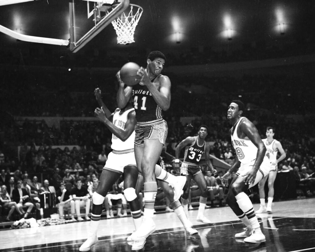 YouTube Gold: Wes Unseld Was A Phenomenal Talent