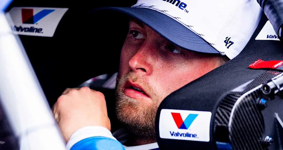 William Byron suits up for practice and qualifying in the No. 24 Chevrolet at Bristol Motor Speedway