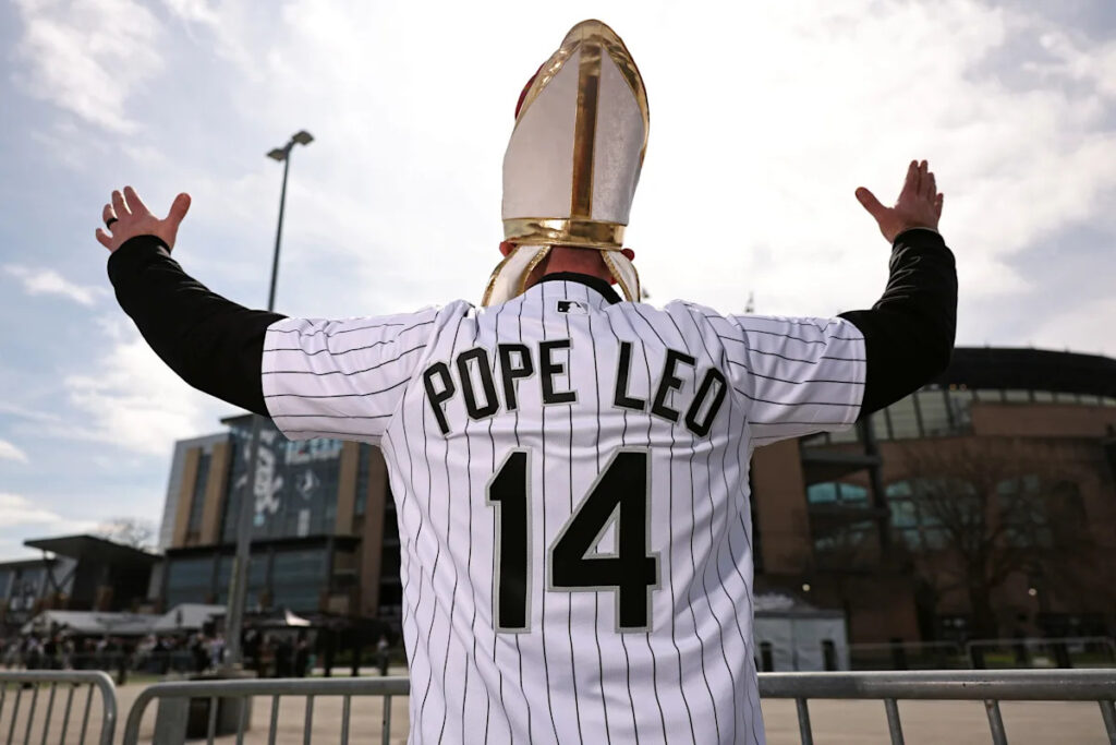 White Sox to honor superfan Pope Leo XIV with Pope hat giveaway