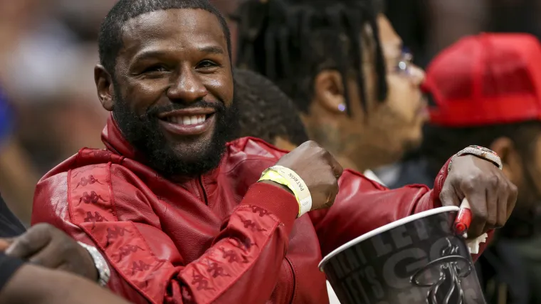 Floyd Mayweather's daughter says she'll get a job 'just for fun'