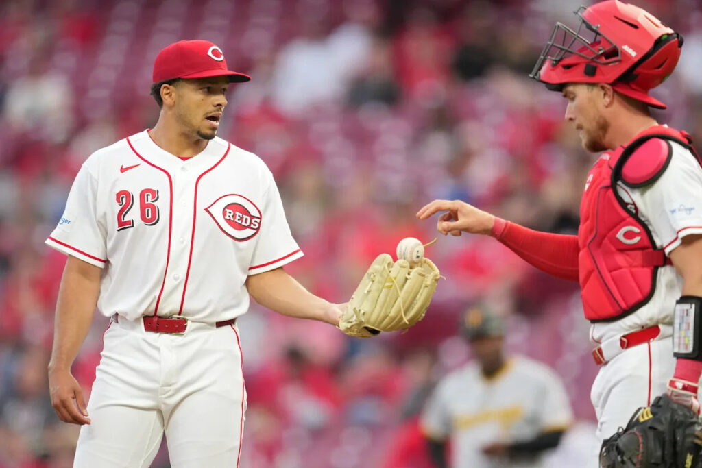 Reds look to sweep Rangers with Chase Burns on the mound Reds look to sweep Rangers with Chase Burns on the mound
