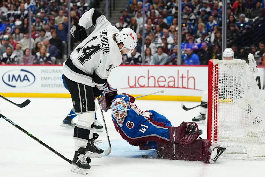 Wedgewood’s 24 saves lift No. 1-seeded Avalanche past Kings in Stanley Cup opener