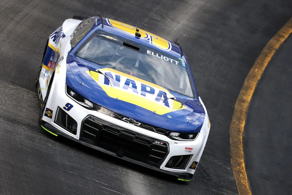Watch Chase Elliott’s onboard during self spin on final lap at Bristol