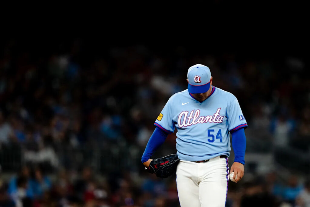 Braves can’t keep Phillies down in 8-5 loss