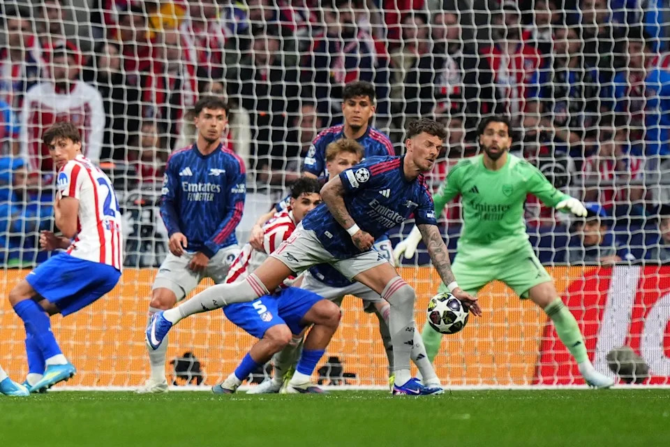 Ben White gave away a penalty when the ball struck his arm in the box (Getty)