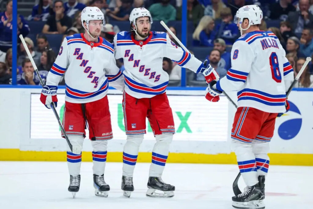Rangers end lost season with win over resting Lightning