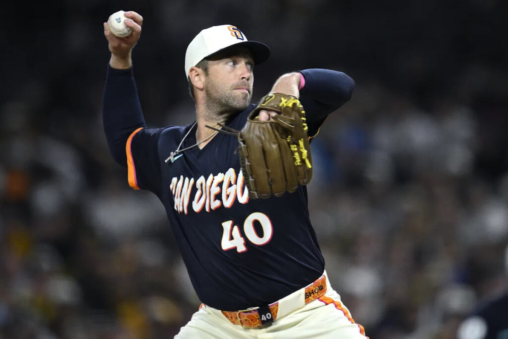 Jason Adam, Jeremiah Estrada exchange places; Adam returns, Estrada on IL