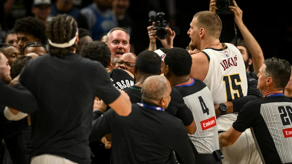 Nikola Jokic fined ,000, Julius Randle ,000 after late-game scuffle in Game 4