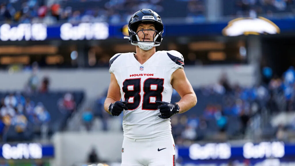 Seahawks sign TE Harrison Bryant