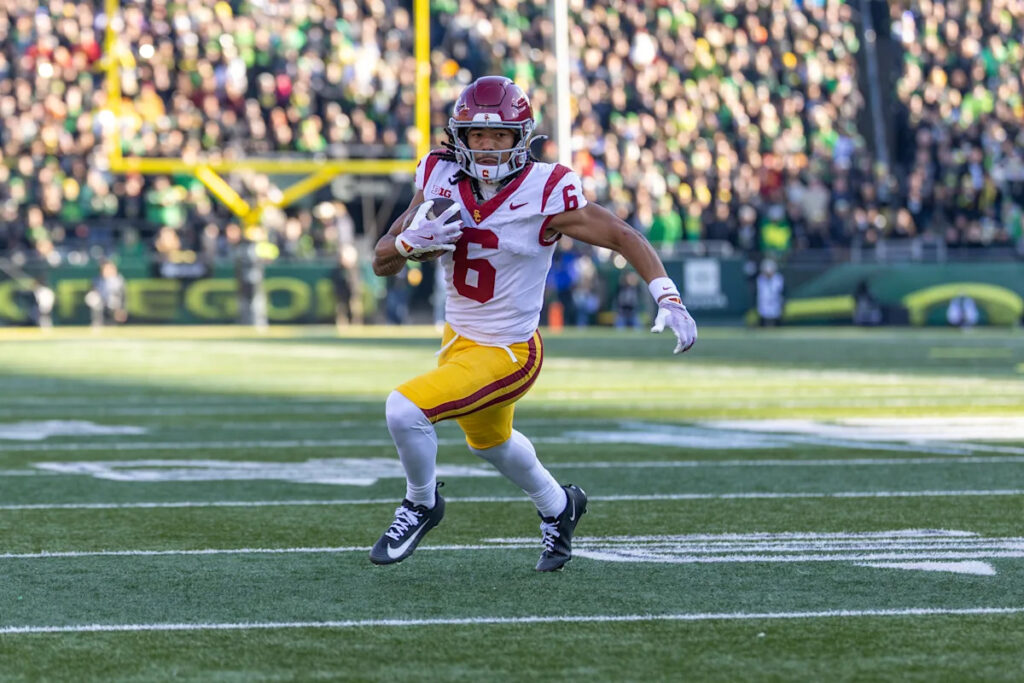 Dolphins to meet with Makai Lemon, other top WR prospects Dolphins to meet with Makai Lemon, other top WR prospects