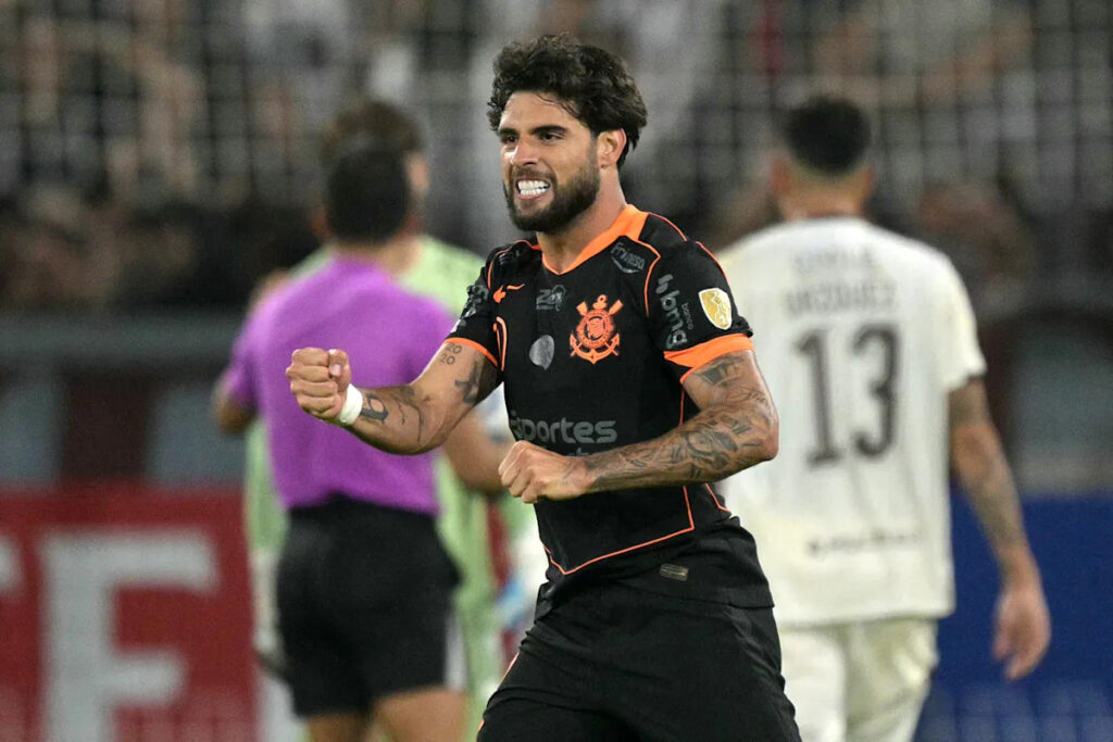 📹 Diniz’s Libertadores debut, Corinthians win in Argentina