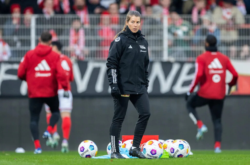 Official | Union Berlin once again turn to services of trailblazing female coach Marie-Louise Eta (34) Official | Union Berlin once again turn to services of trailblazing female coach Marie-Louise Eta (34)