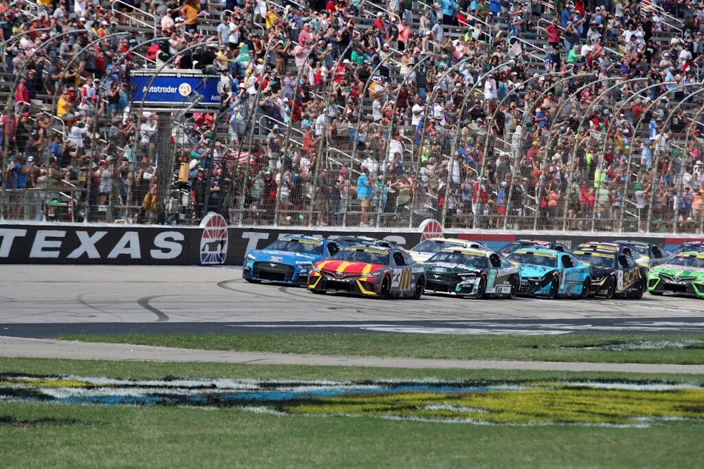NASCAR reveals green-flag times for Texas in May 2026