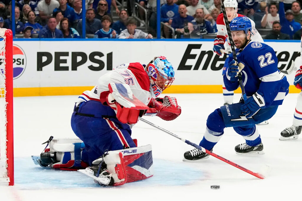 Texier breaks 3rd-period tie, Canadiens beat Lightning in Game 5 to take series lead