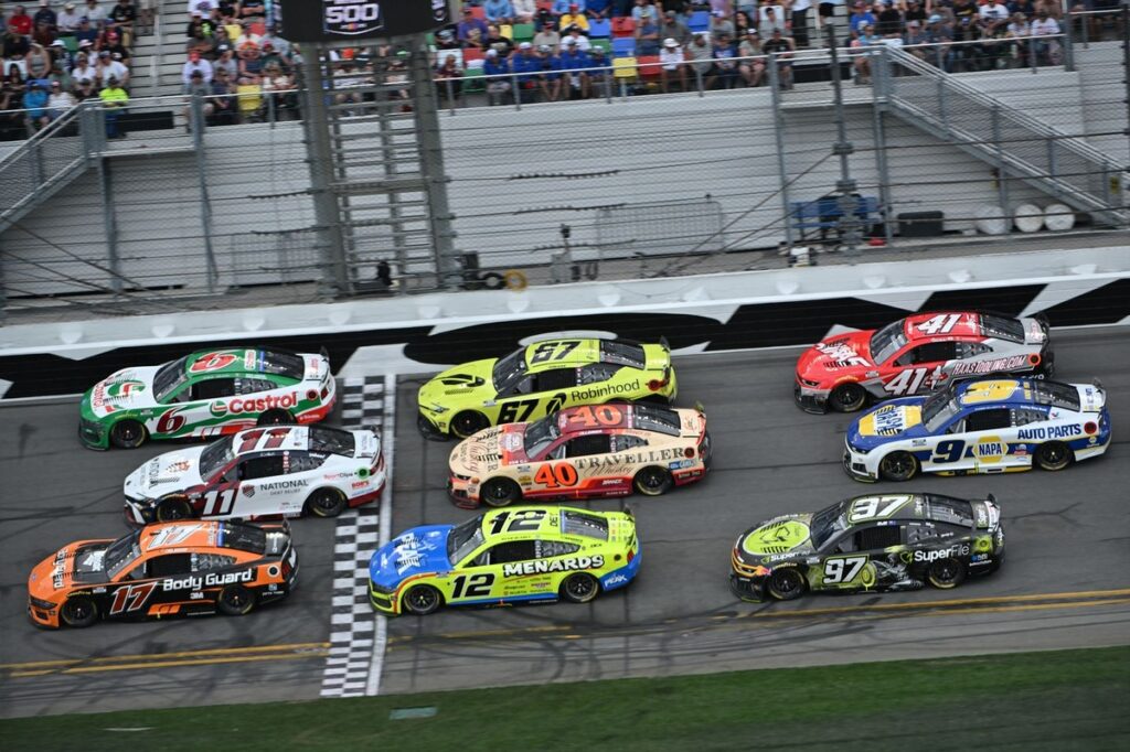 Everything you need to know before watching a NASCAR race Everything you need to know before watching a NASCAR race