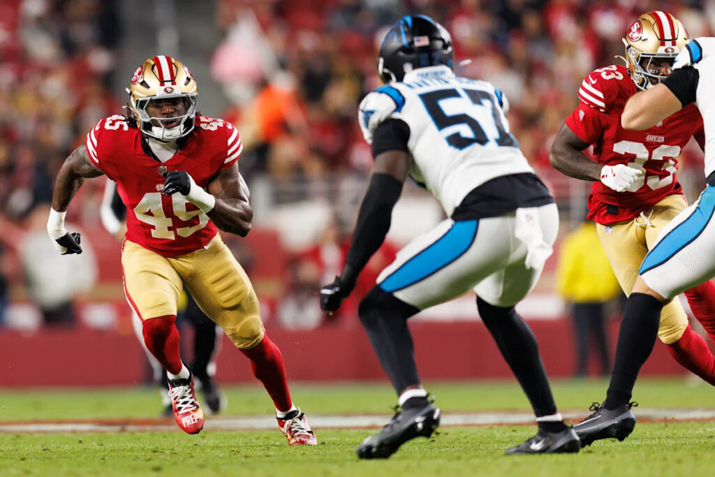 Have the 49ers given a vote of confidence to Nick Martin in 2026?