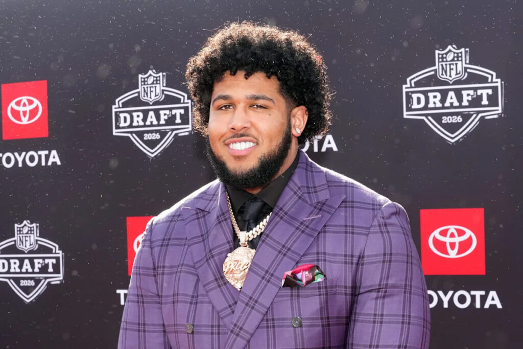 Kadyn Proctor won’t be drafted by the Eagles