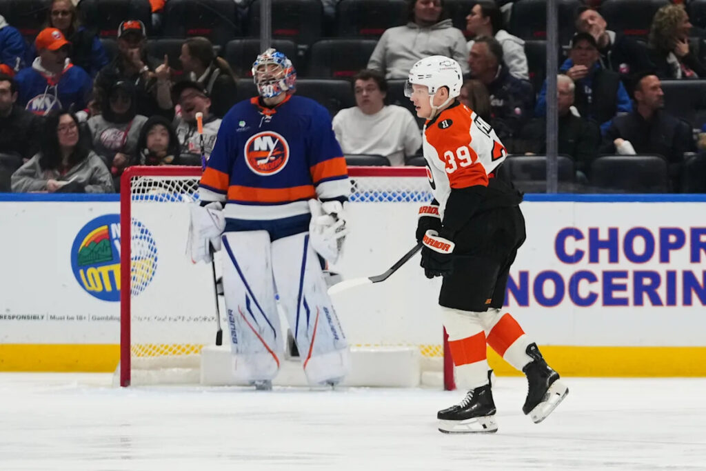 Matvei Michkov has a goal, 2 assists as the Flyers beat the Islanders 3-1