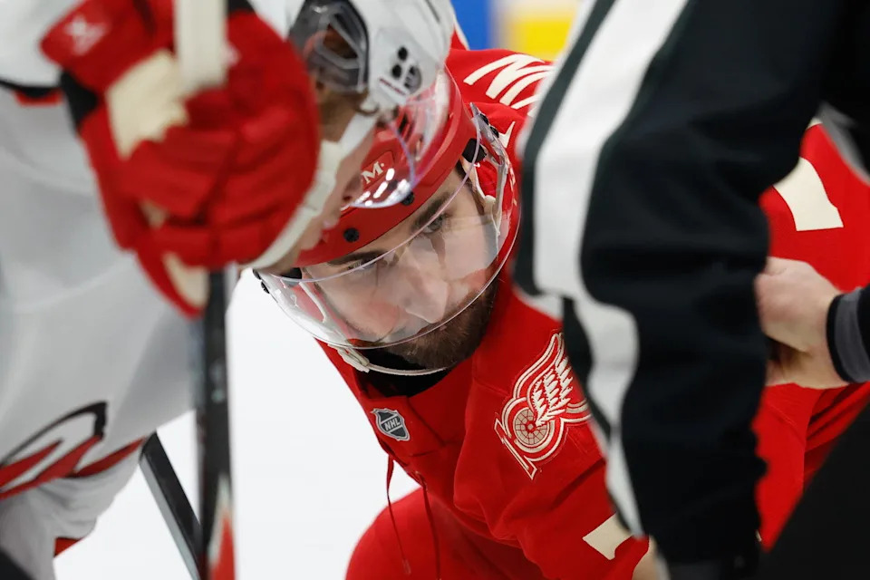 Todd McLellan Addresses Red Wings' Mental Fortitude After Officially Missing Playoffs