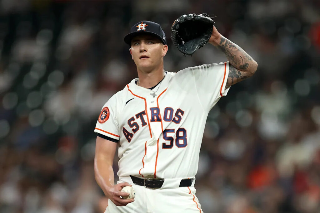 Astros pitcher Hunter Brown goes on injured list with sprained right shoulder Astros pitcher Hunter Brown goes on injured list with sprained right shoulder