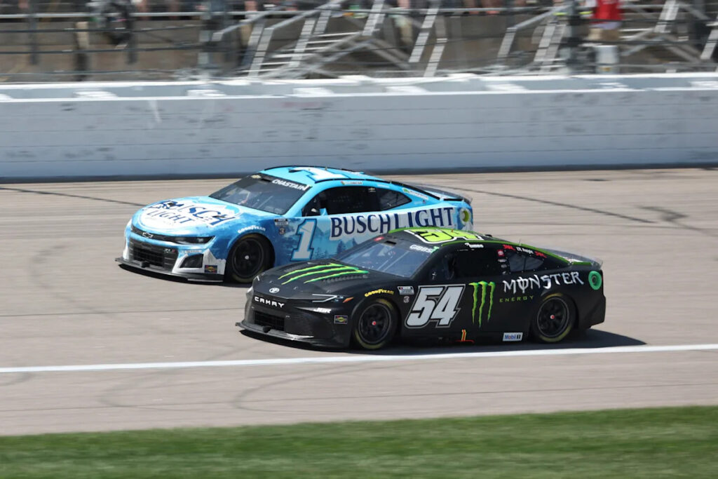 NASCAR qualifying order for Cup Series at Kansas in April 2026