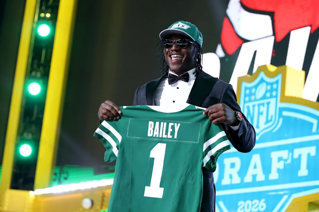 NFL draft winners and losers: Jets, Browns shine while Steelers stumble