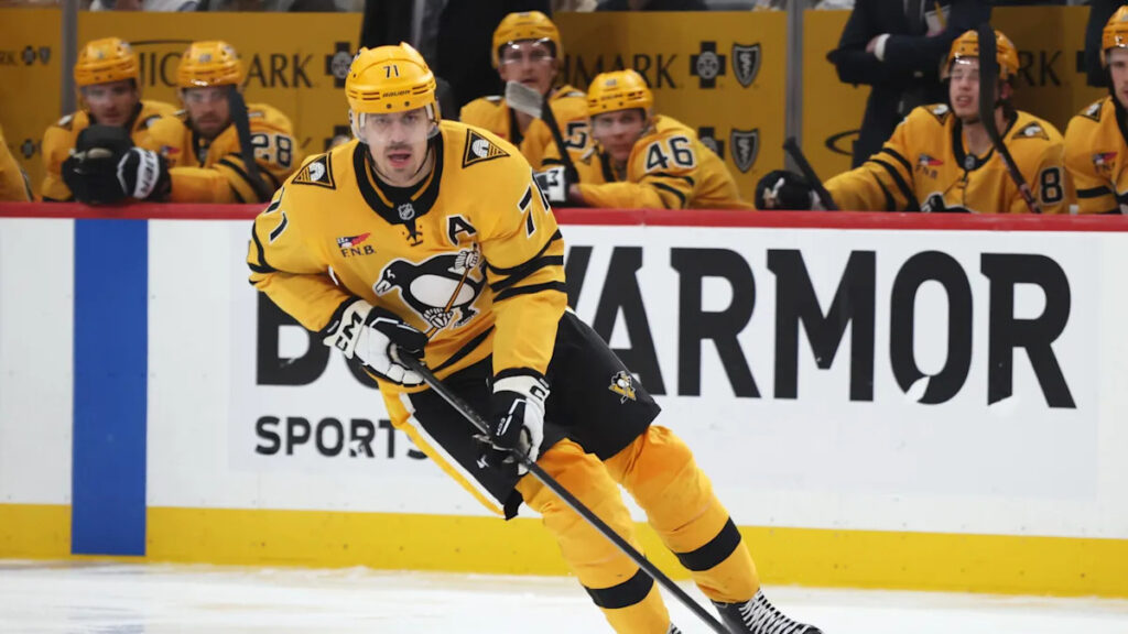 Penguins re-sign star forward Evgeni Malkin to a 1-year deal