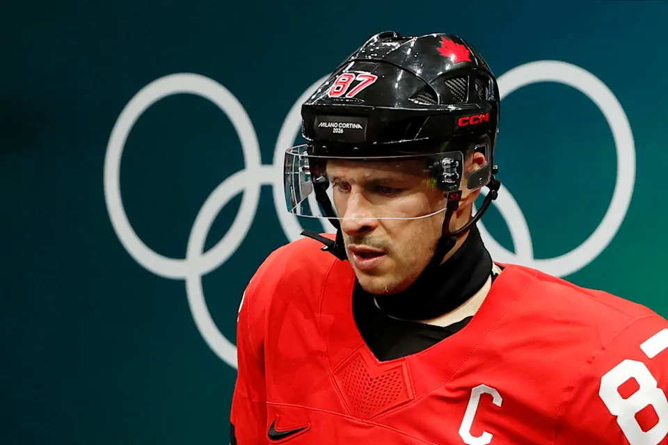 Sidney Crosby Is Up To His Usual Shenanigans At The World Championships