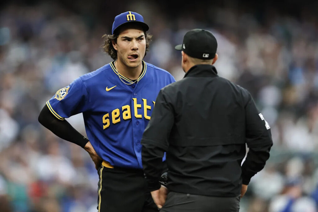 Woo gets roughed up again, M’s lose to Royals 7-6