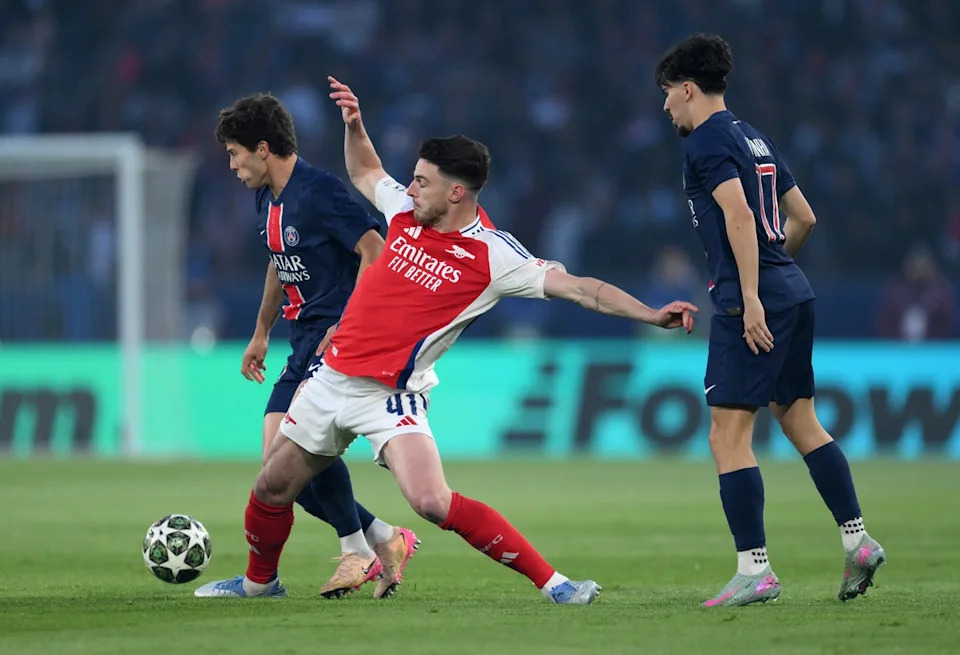 Arsenal face a tall task against PSG in Budapest (Getty)