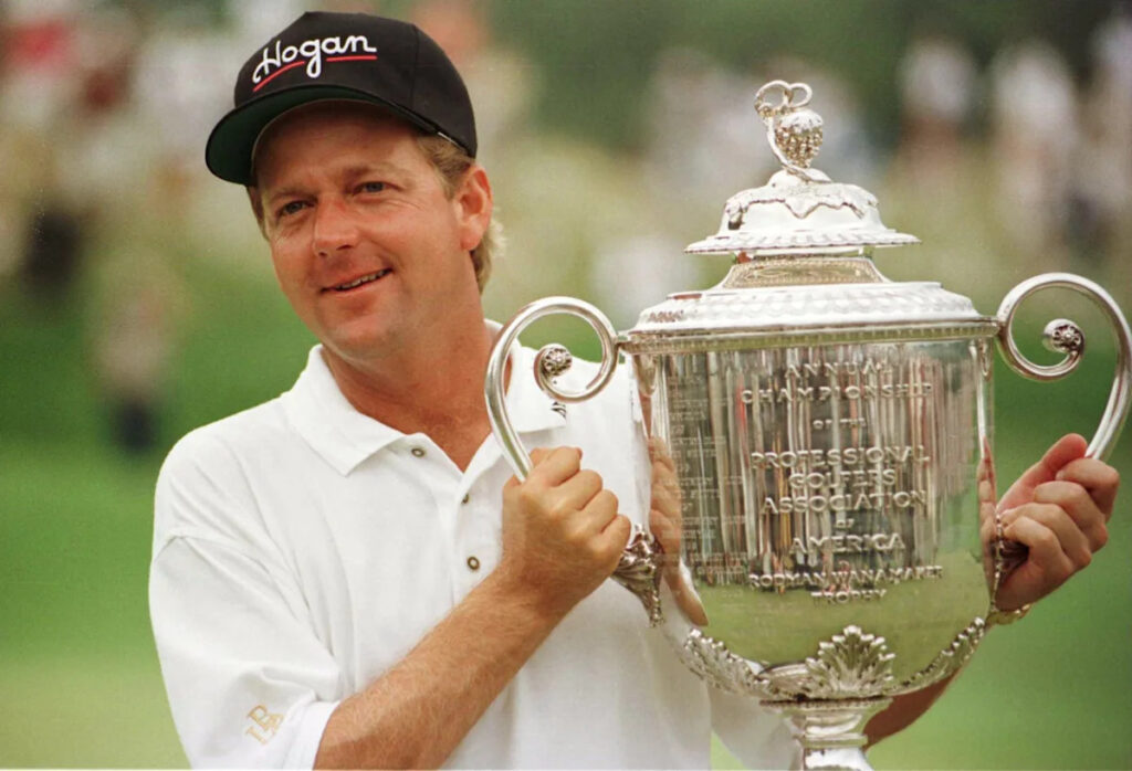 30 years ago: Mark Brooks won his only major at the PGA Championship