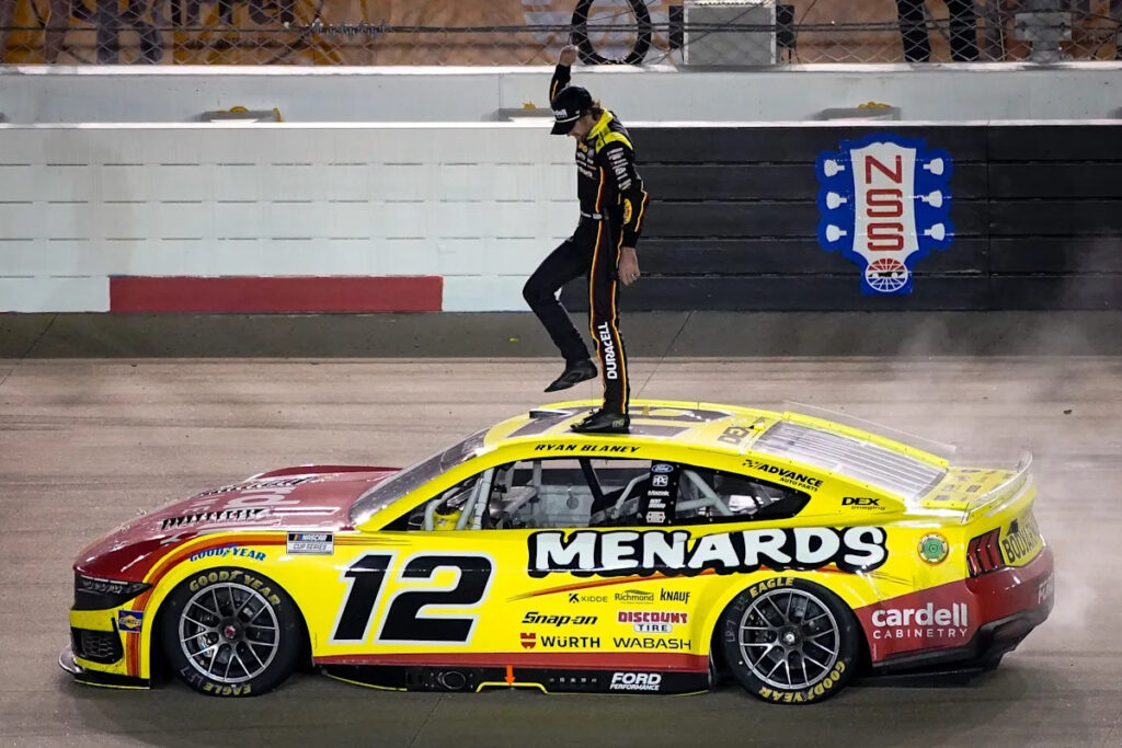NASCAR Nashville full weekend track schedule, TV schedule for the Cracker Barrel 400, other races NASCAR Nashville full weekend track schedule, TV schedule for the Cracker Barrel 400, other races