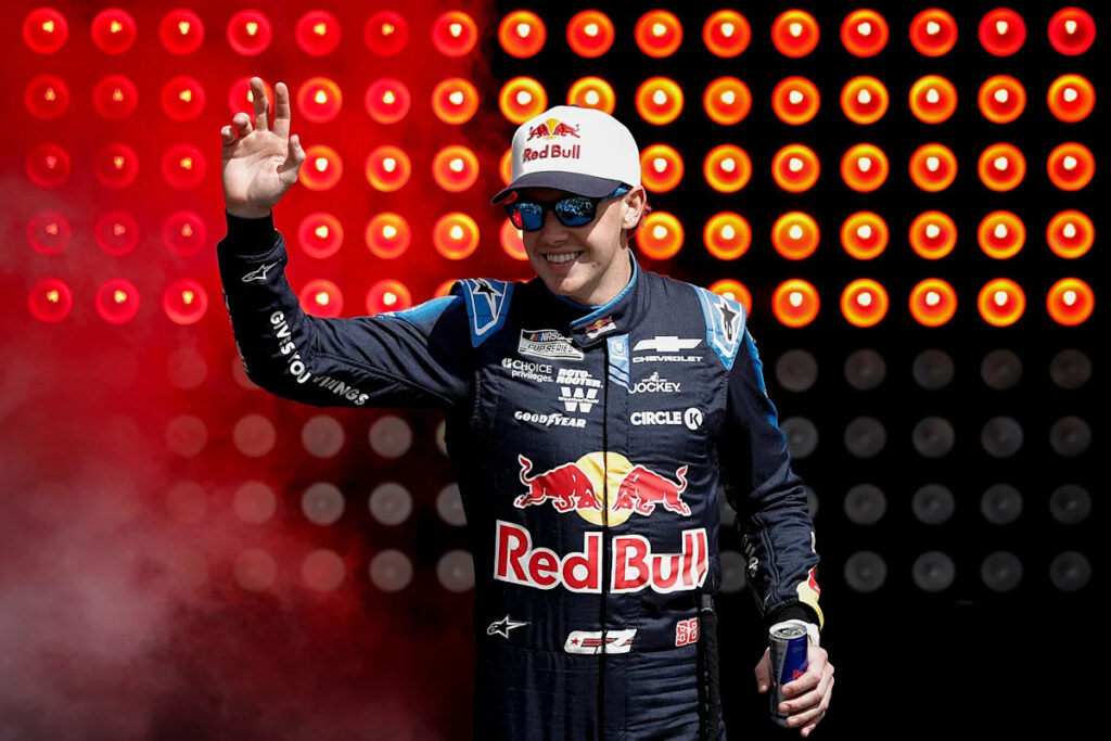 Hendrick Motorsports shockingly linked to Connor Zilisch in 2026