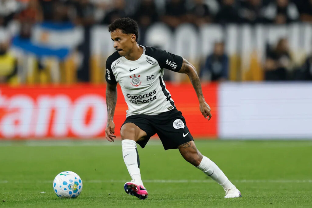 André ban opens door for Diniz favourite at Corinthians