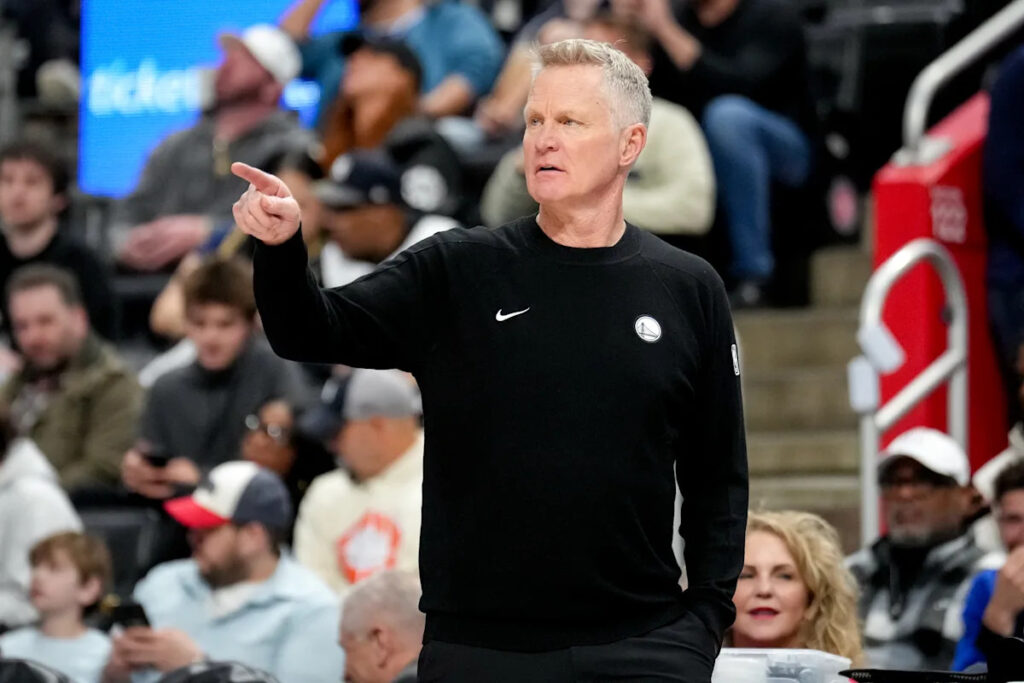 Steve Kerr reportedly agrees to 2-year deal with Warriors after exit rumors, remains highest-paid coach in NBA