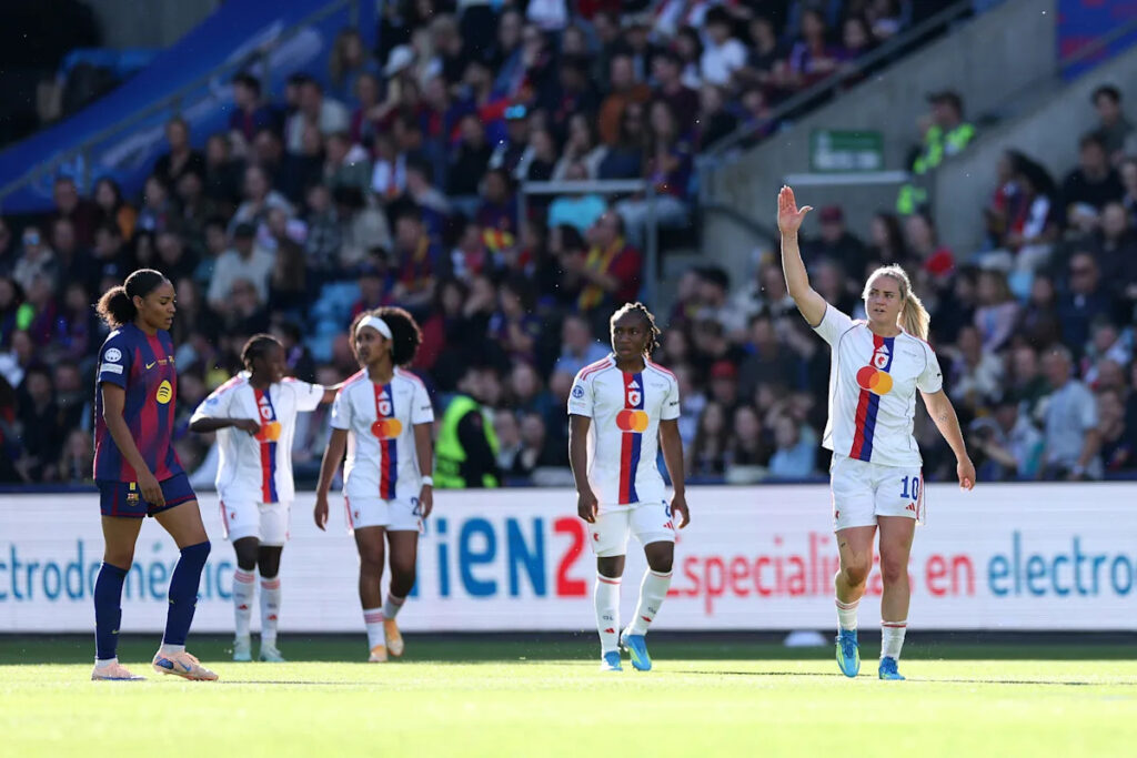 Ewa Pajor, Salma Paralluelo braces lift Barcelona over OL Lyonnes, spoiling Lindsey Heaps’ final European match