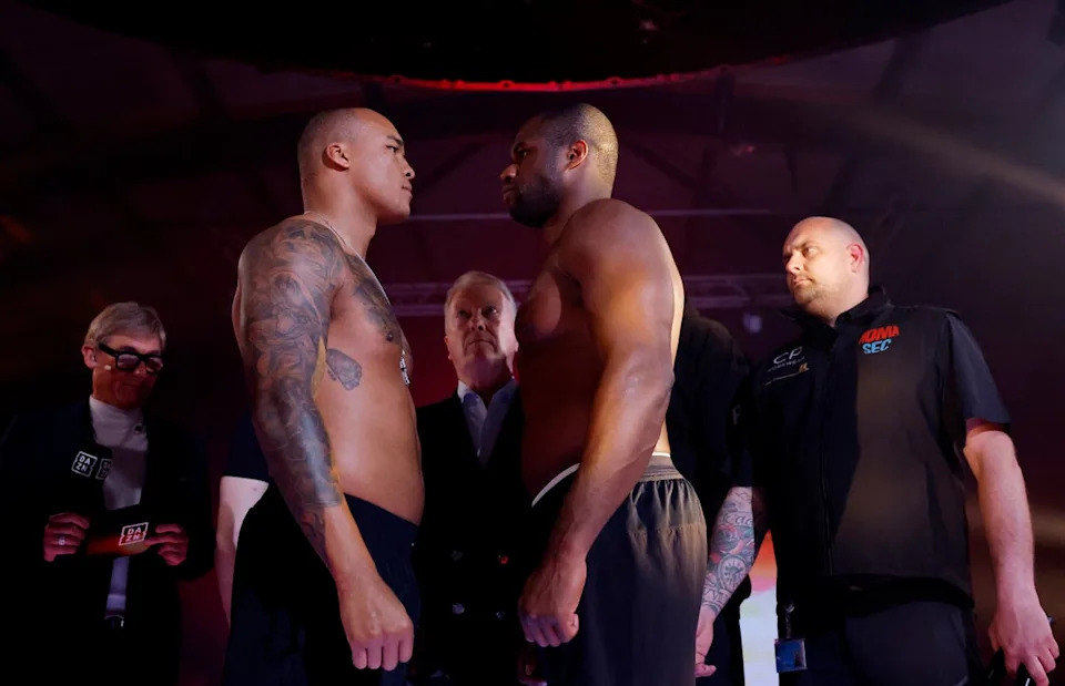 Wardley (left) vs Dubois is set to be dramatic enough without the spectre of Moses Itauma (Reuters)